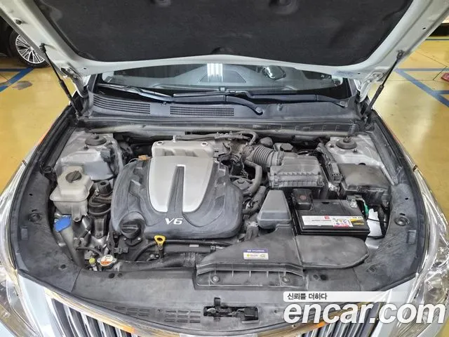 Hyundai Grandeur 2016 thumb 6