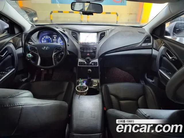Hyundai Grandeur 2016 thumb 9