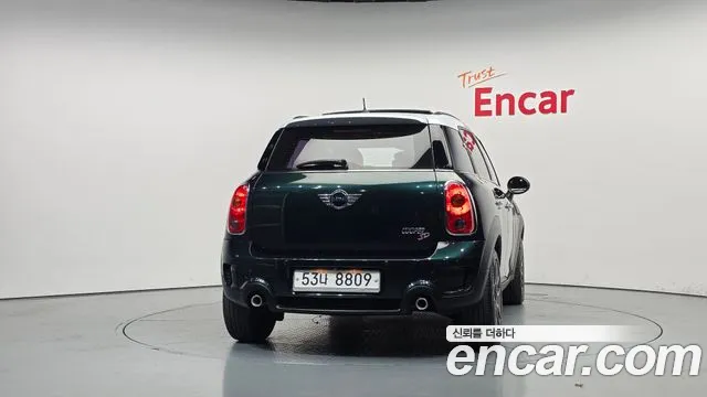 MINI Countryman 2012 thumb 4