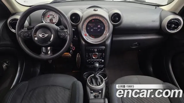 MINI Countryman 2012 thumb 7