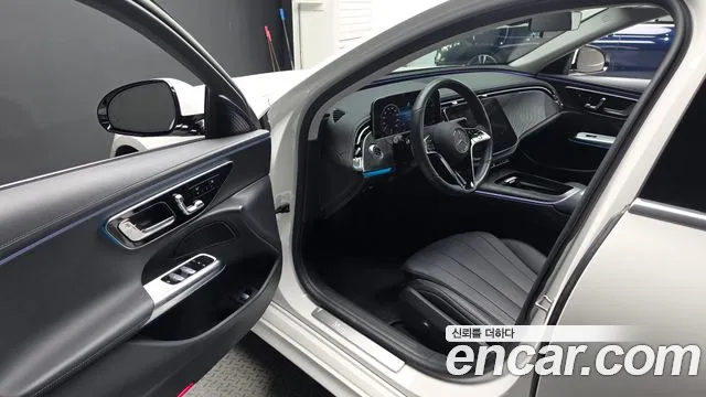 Mercedes-Benz E-Класс 2025 thumb 9