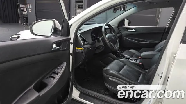 Hyundai Tucson 2017 thumb 10
