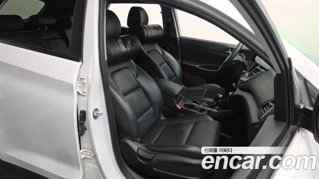 Hyundai Tucson 2017 thumb 12