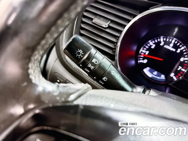 Kia K5 2012 thumb 7