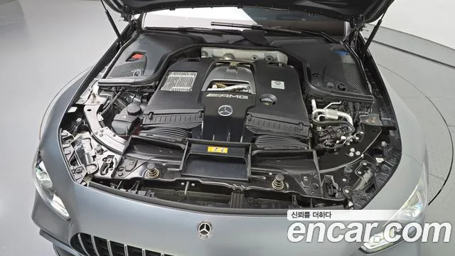 Mercedes-Benz AMG GT 2020 thumb 6