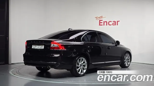 Volvo S80 2016 thumb 2