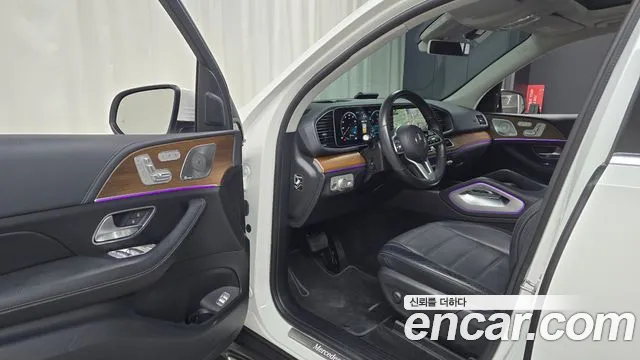Mercedes-Benz GLE 2020 thumb 10