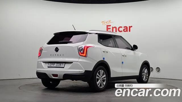 KG_Mobility_Ssangyong TIBOLI 2017 thumb 2