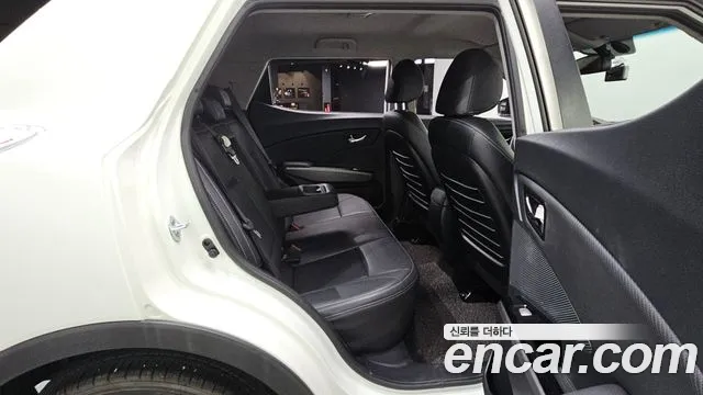 KG_Mobility_Ssangyong TIBOLI 2017 thumb 12