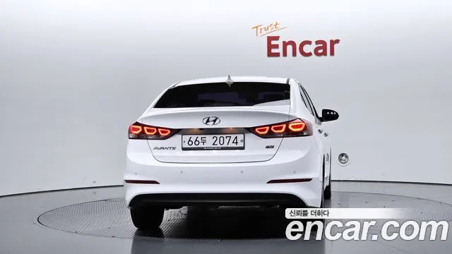 Hyundai Avante 2016 thumb 4