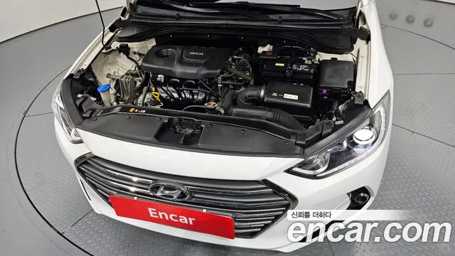 Hyundai Avante 2016 thumb 6