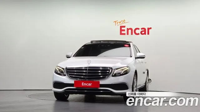 Mercedes-Benz E-Класс 2019 thumb 3