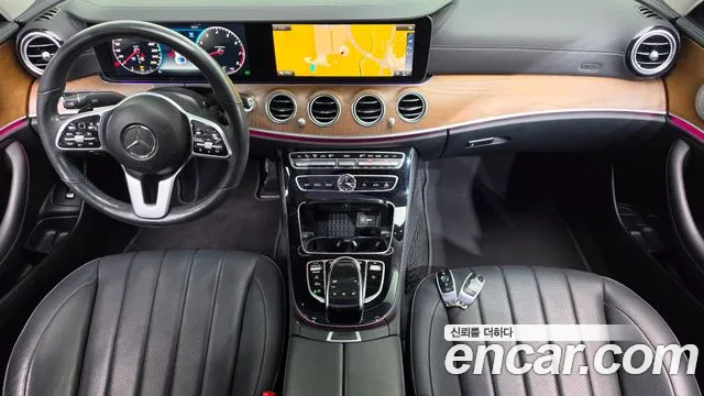 Mercedes-Benz E-Класс 2019 thumb 7
