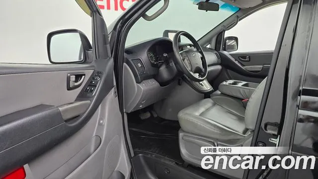 Hyundai Starex 2012 thumb 10