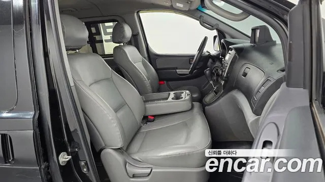 Hyundai Starex 2012 thumb 11