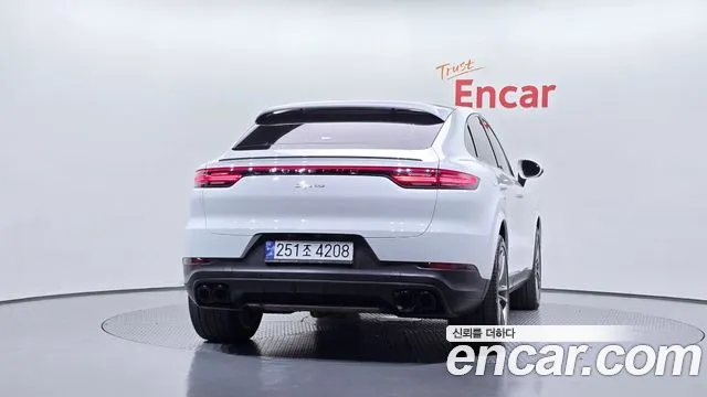 Porsche Cayenne 2020 thumb 4