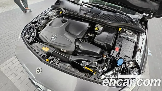 Mercedes-Benz A-Класс 2017 thumb 6