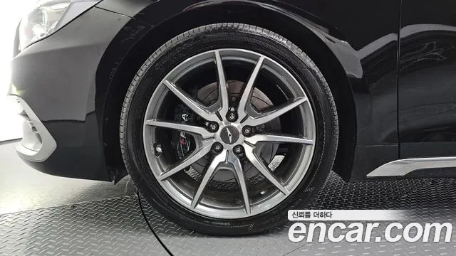 Hyundai Grandeur 2017 thumb 4