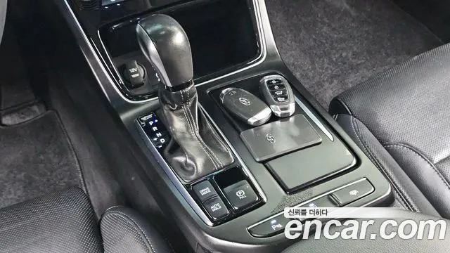 Hyundai Grandeur 2017 thumb 8