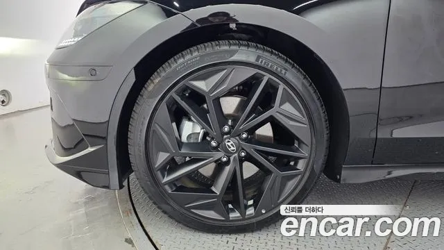 Hyundai IONIQ 6 2024 thumb 5
