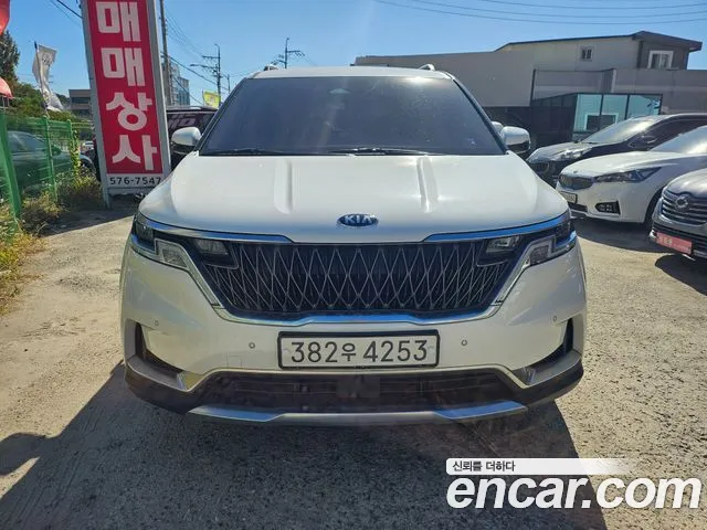 Kia Carnival 2020 thumb 2