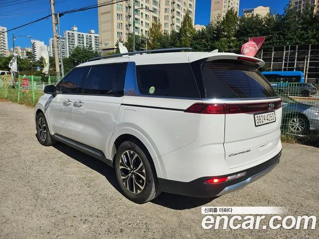 Kia Carnival 2020 thumb 3