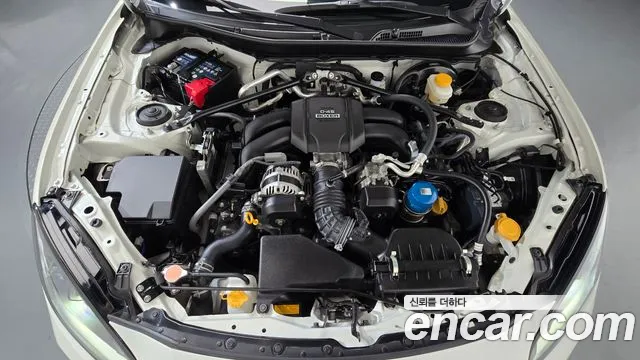 Toyota GT86 2022 thumb 5