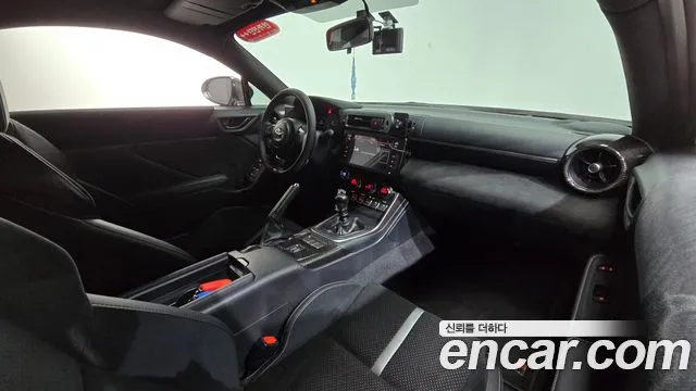 Toyota GT86 2022 thumb 6
