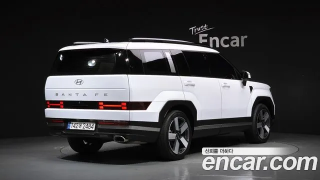Hyundai Santa Fe 2024 thumb 2