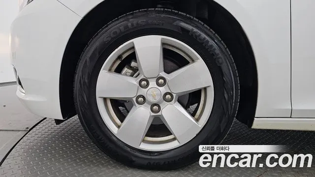 ChevroletGMDaewoo Malibu 2015 thumb 4