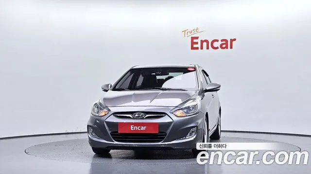 Hyundai Accent 2013 thumb 3