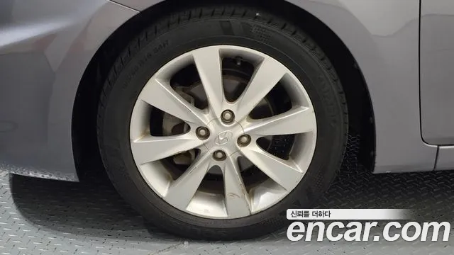 Hyundai Accent 2013 thumb 5