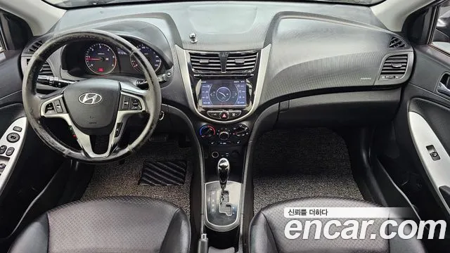 Hyundai Accent 2013 thumb 7