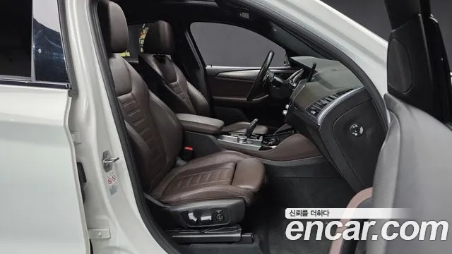 BMW X4 2020 thumb 11