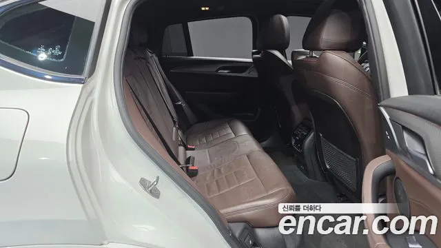 BMW X4 2020 thumb 12