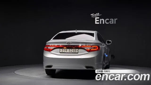 Hyundai Grandeur 2013 thumb 4