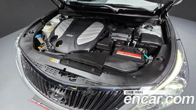 Hyundai Grandeur 2013 thumb 6