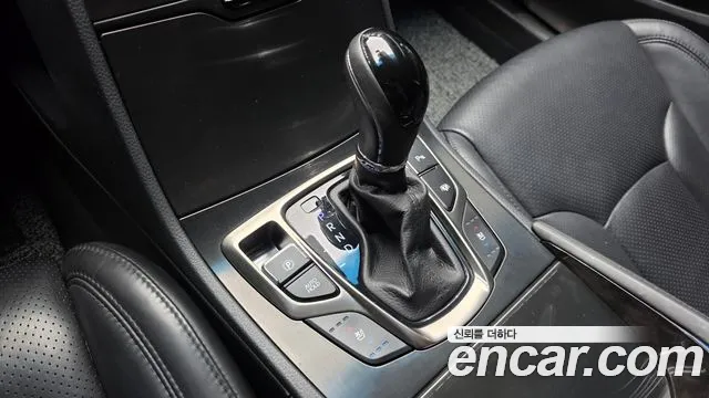 Hyundai Grandeur 2013 thumb 9
