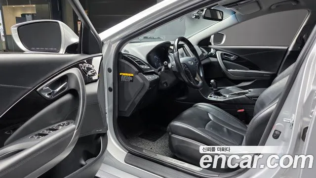 Hyundai Grandeur 2013 thumb 10