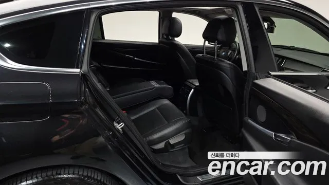 BMW Gran Turismo 2013 thumb 11