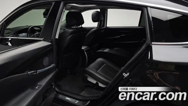 BMW Gran Turismo 2013 thumb 12