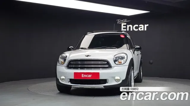 MINI Countryman 2016 thumb 3