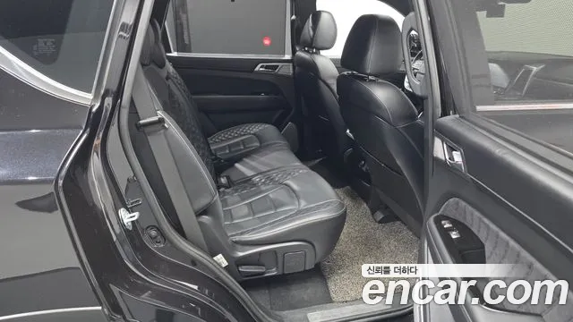 KG_Mobility_Ssangyong Rexton 2021 thumb 10