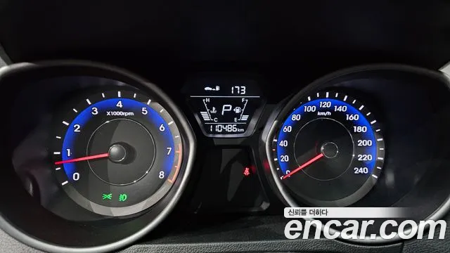 Hyundai Avante 2015 thumb 8