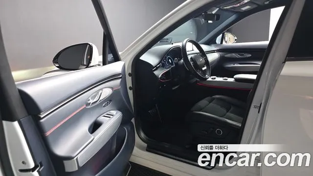 Genesis GV70 2022 thumb 9