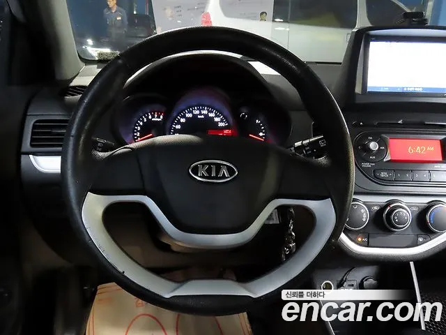 Kia Morning 2011 thumb 10