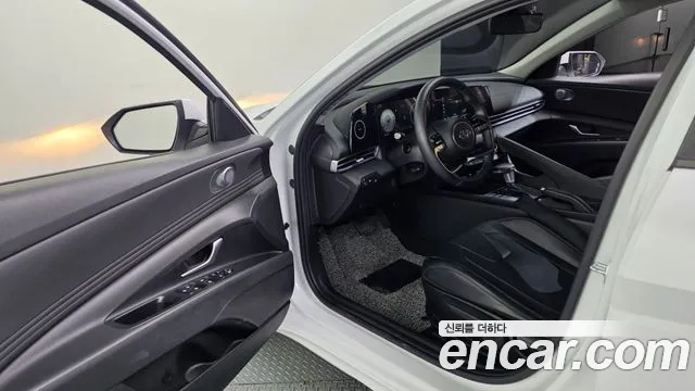 Hyundai Avante 2022 thumb 9