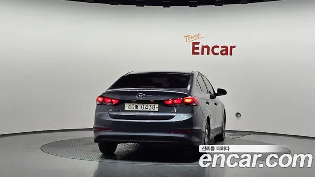 Hyundai Avante 2016 thumb 4