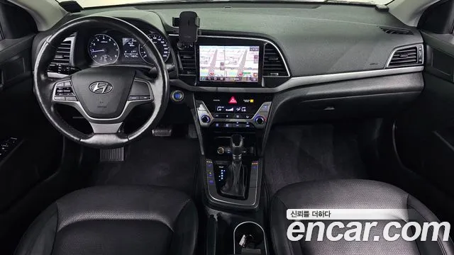 Hyundai Avante 2016 thumb 7