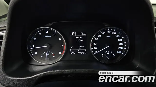 Hyundai Avante 2016 thumb 8